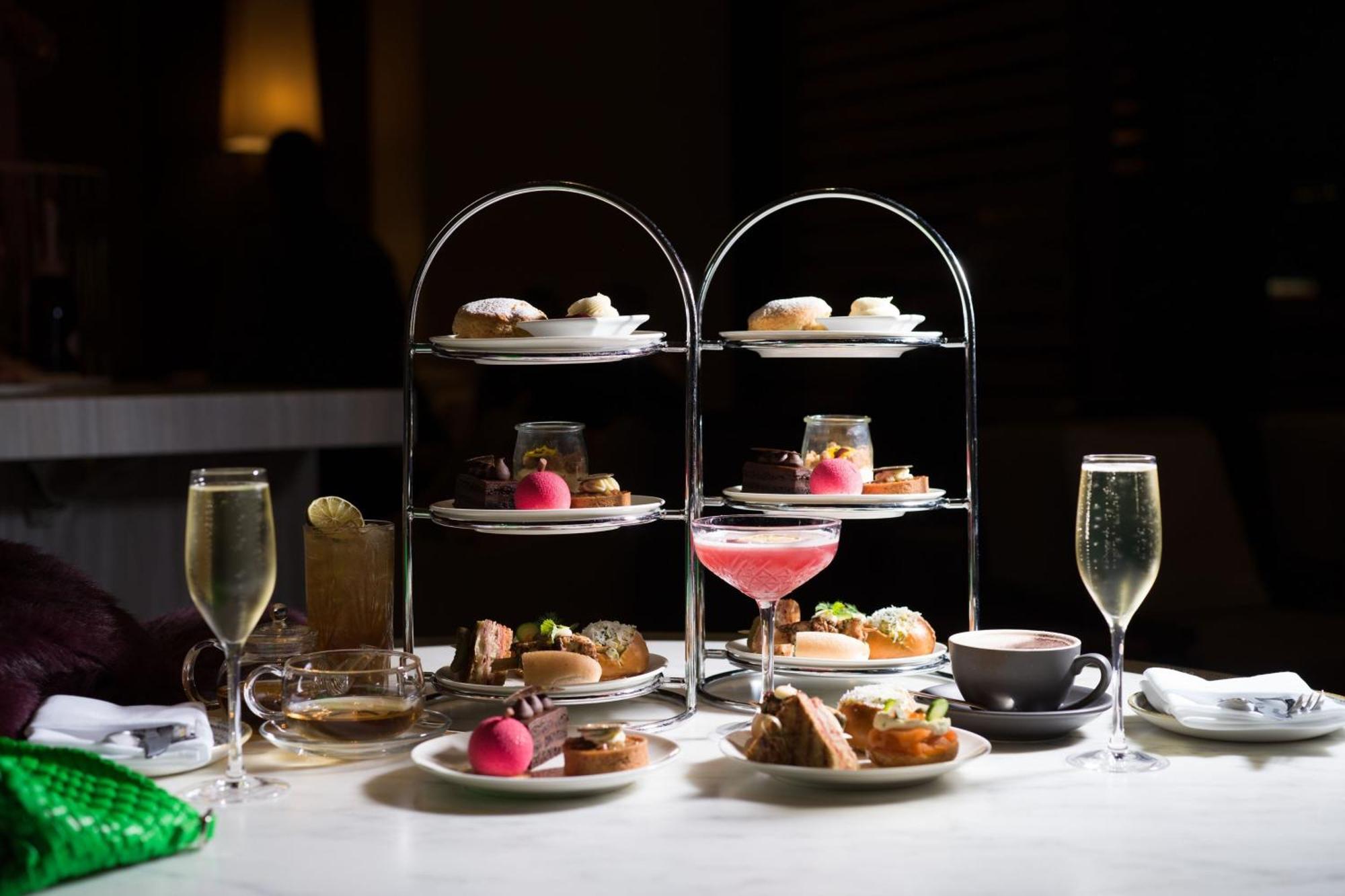 Отель The Westin Перт Экстерьер фото Afternoon tea at the Langham