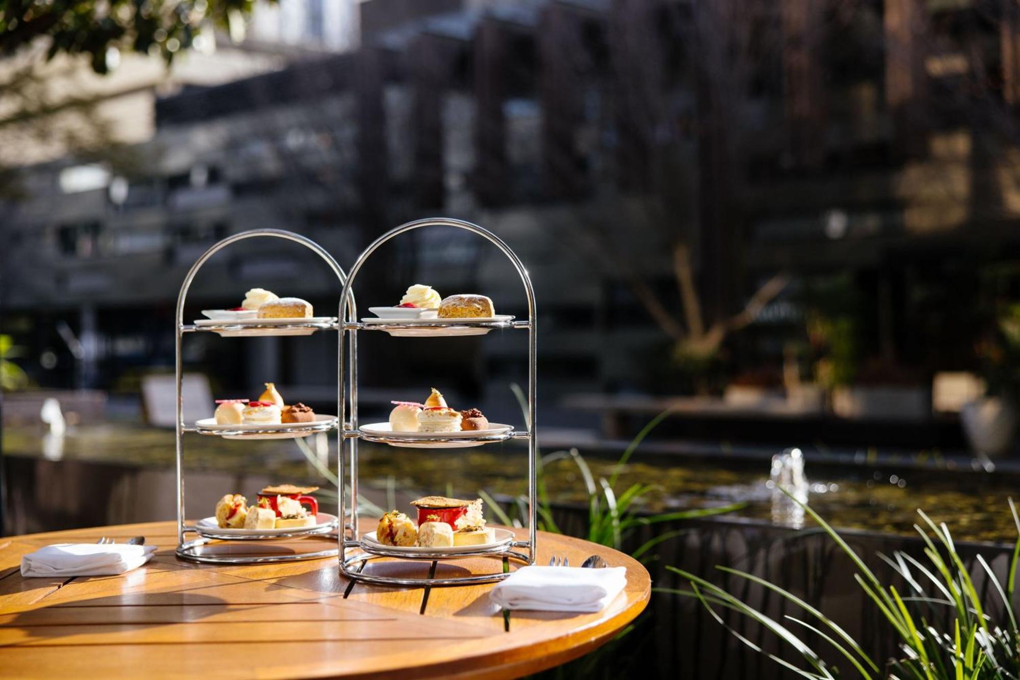 Отель The Westin Перт Экстерьер фото Afternoon tea at the InterContinental Sydney